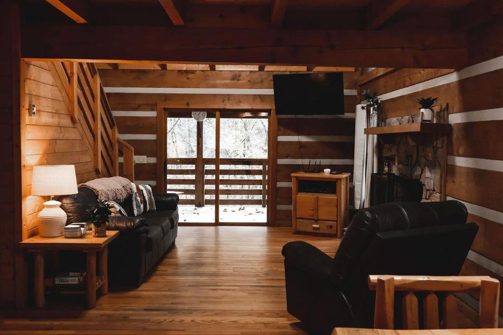 Wolf Creek Cabin At 36 North - Hot Tub Purlear 外观 照片